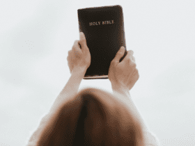 diferenças entre biblia catolica e protestante