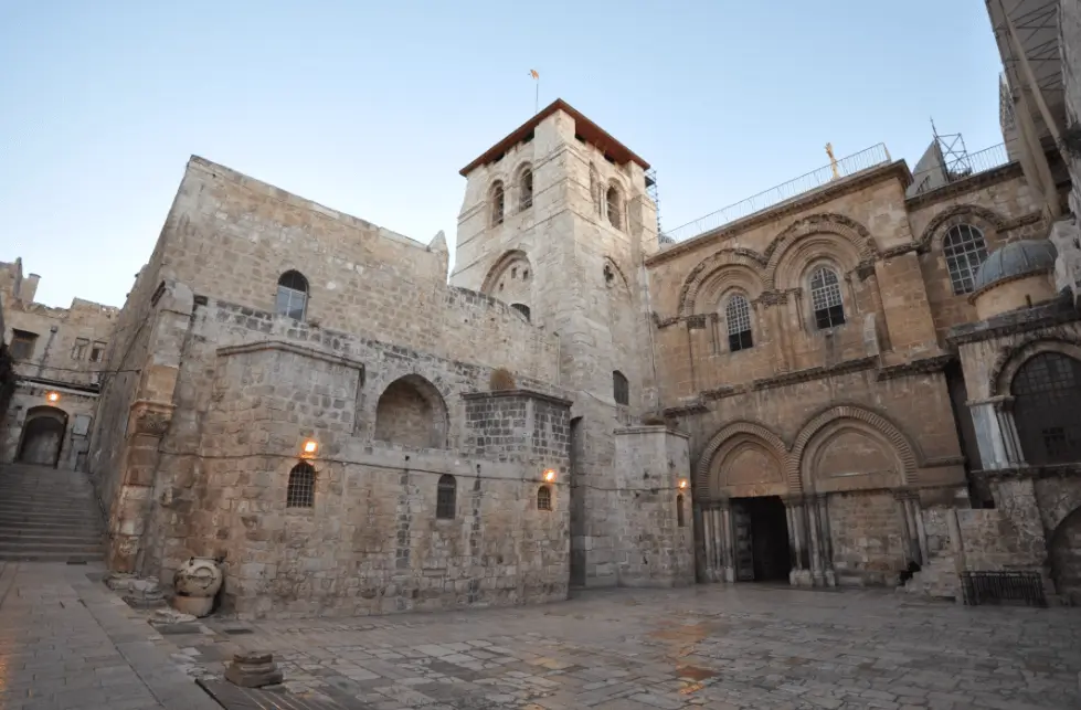 Basílica-do-Santo-Sepulcro (1)