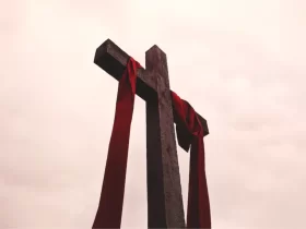 Quanto pesava a cruz de Jesus