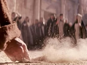 O que Jesus escreveu na areia?