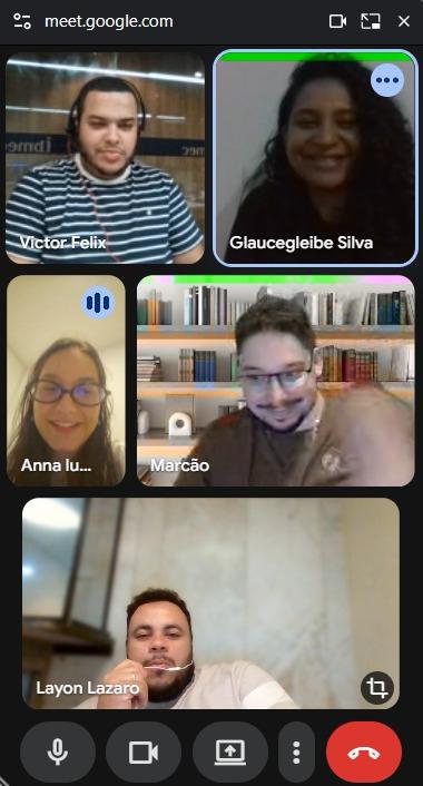 Participantes de um Pequeno Grupo do Redenção em encontro online